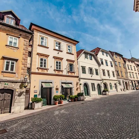 Appartement Way To The Castle