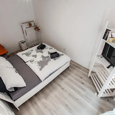 Way To The Castle * Ljubljana