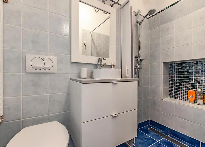 Apartment Way To The Castle *