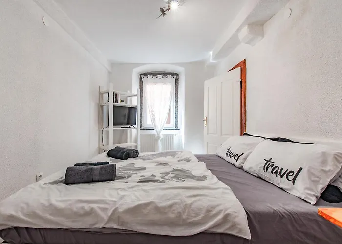 Way To The Castle Apartamento